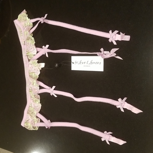 💕FOR LOVE AND LEMONS💕 Berry Garter Belt ~ Lavender Medium M NWT - Picture 10 of 16